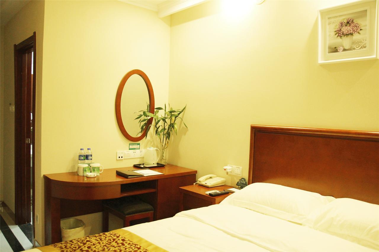 Greentree Inn Xinjiang Fukang Fukang Business Hotel Changji Luaran gambar